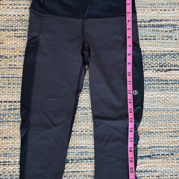Women's Lululemon Cut The Crop Legging - Picture 3 of 6